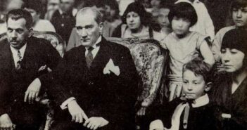 Atatürk çocuk